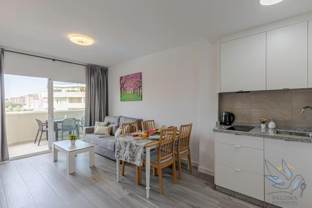 Apartment Precioso De 1 En Benalbeach *