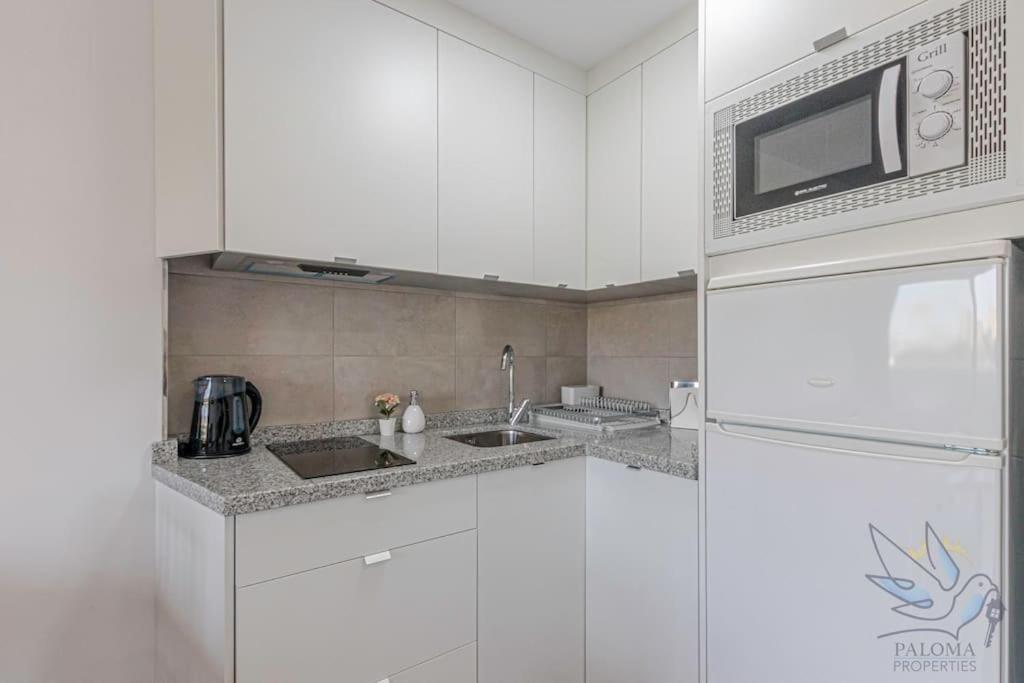 Apartment Precioso De 1 En Benalbeach *